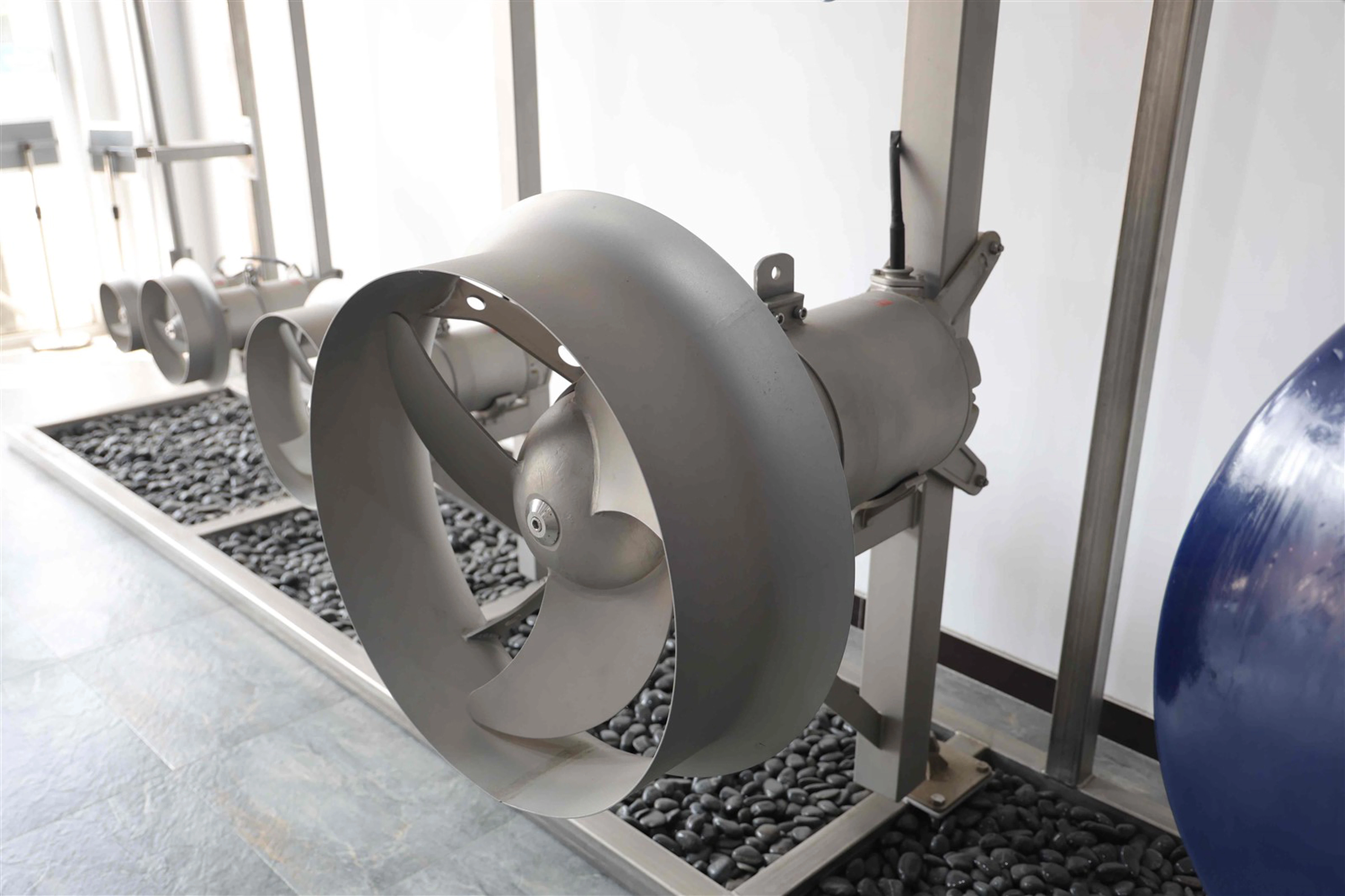Horizontal Submersible Mixer.jpg Horizontal Submersible Mixer.jpg